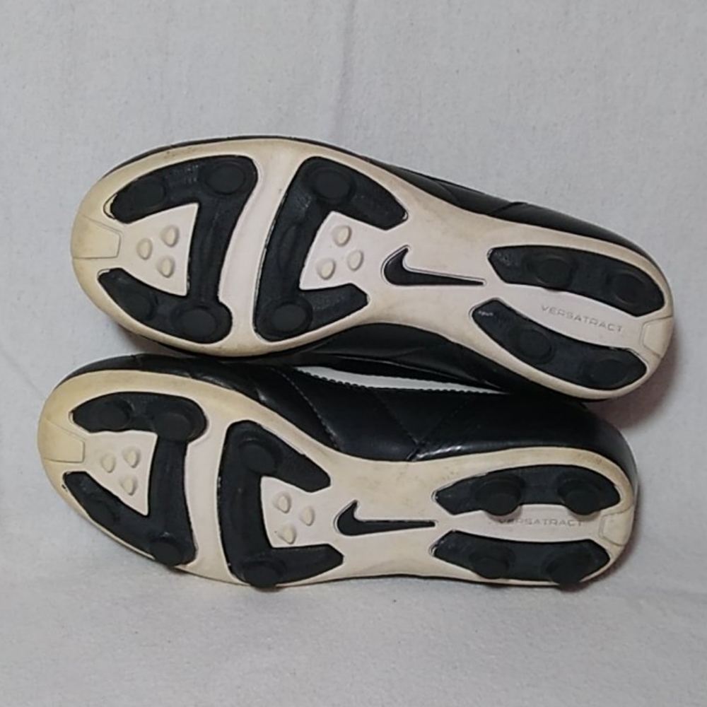 Nike Kids' Tiempo Natural VT Soccer Shoes - Picture 7 of 7